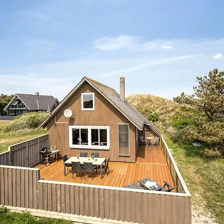Dina - 200m To The Fjord By Interhome Feriehus Havrvig